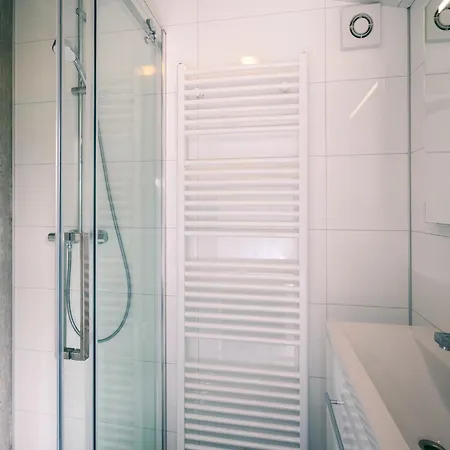 Sustainably Built, 2 Bathroom Bungalow, In 2 Nature Reserves Herkingen